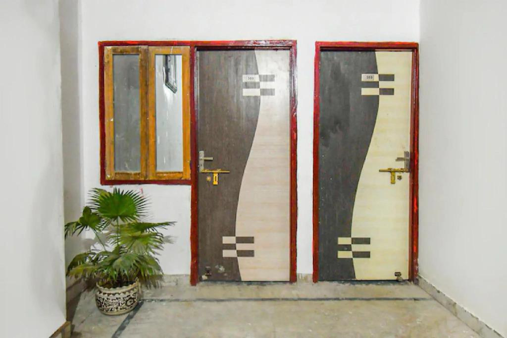 OYO 72327 Fauji Home Stay
