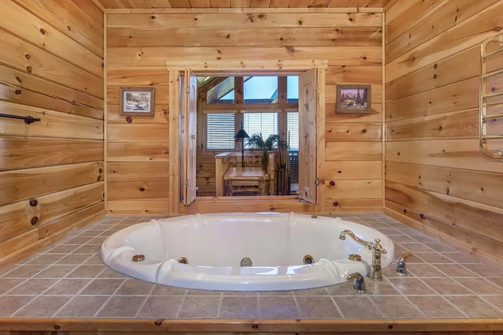 A Smoky Mountain Hide-a-way