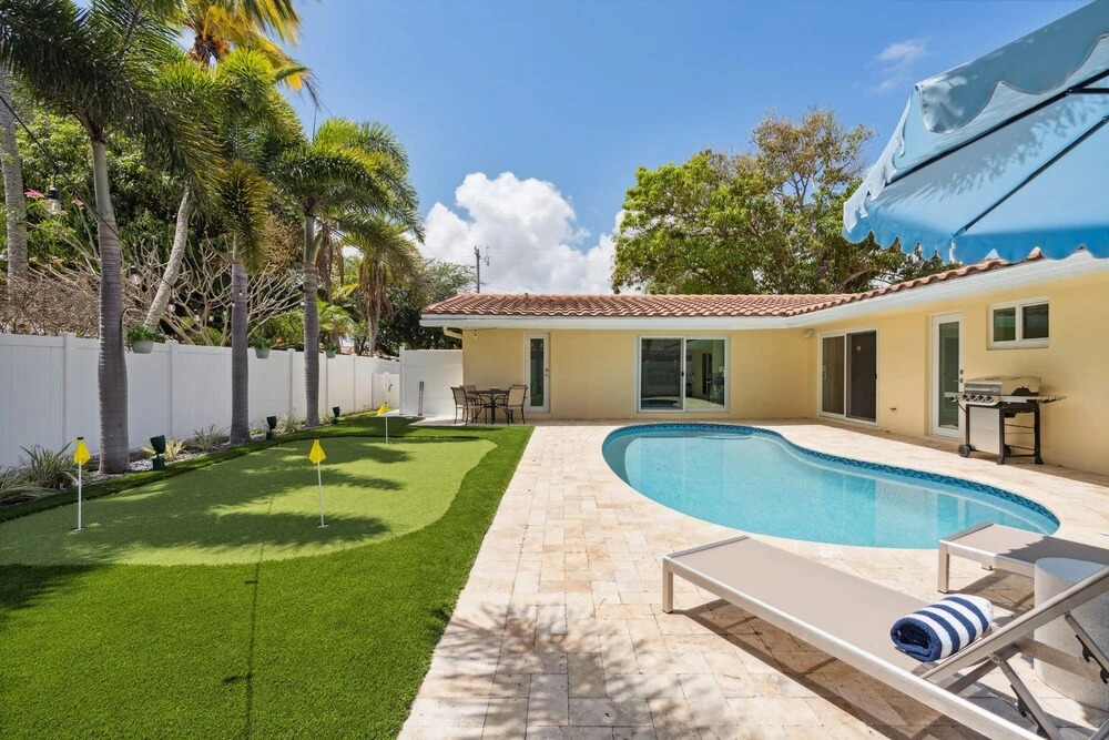 Kasa Palm Grove 4BD 3BA With Backyard Pool, Fort Lauderdale