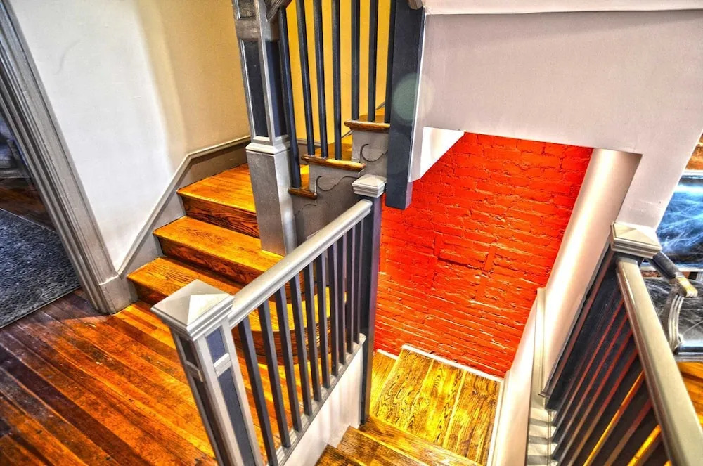 130 Southeast Townhome #1064 - 4 Br Townhouse