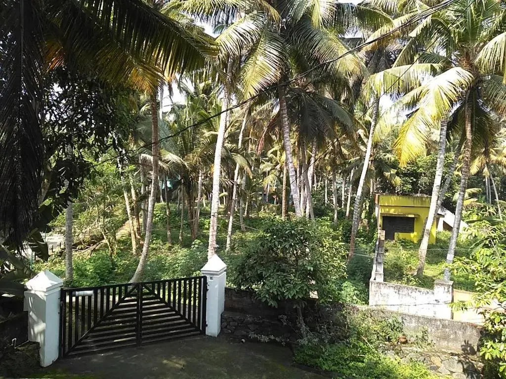 Lakmi home stay and spa