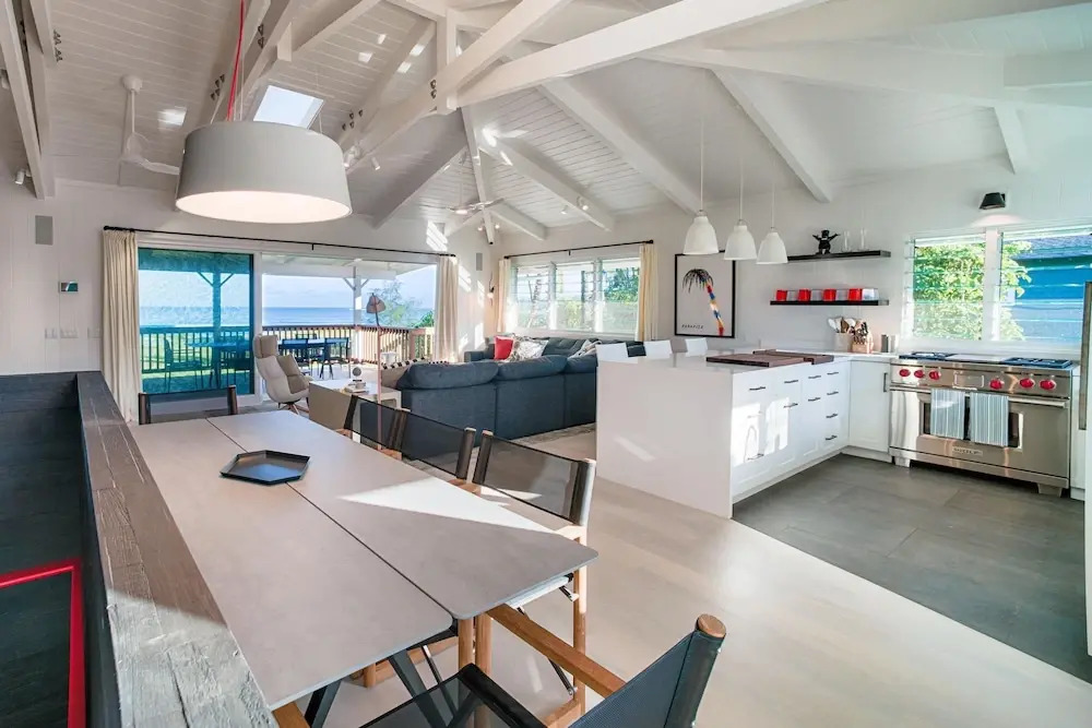Hanalei Beach House 5 Bedroom Home by RedAwning