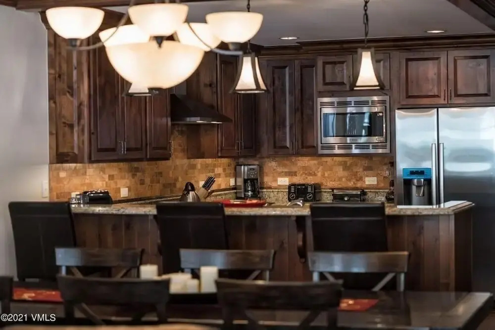 Ritz Carlton Vail #417 4 Bedroom Condo by RedAwning