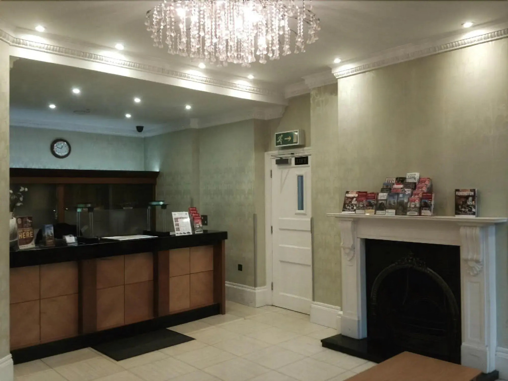 Athena Hotel