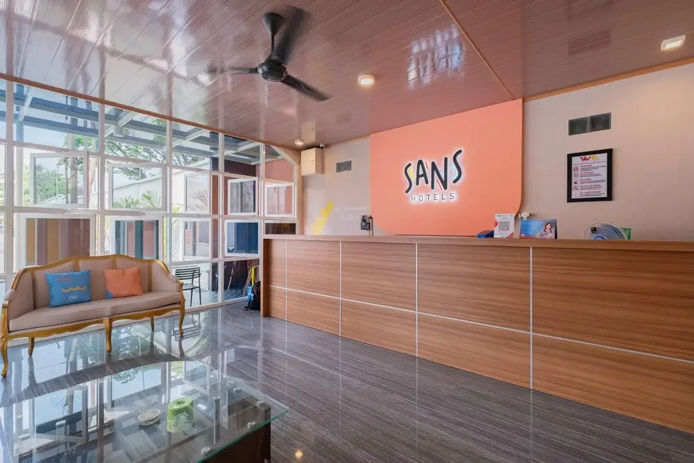 Sans WM Hotel Blitar