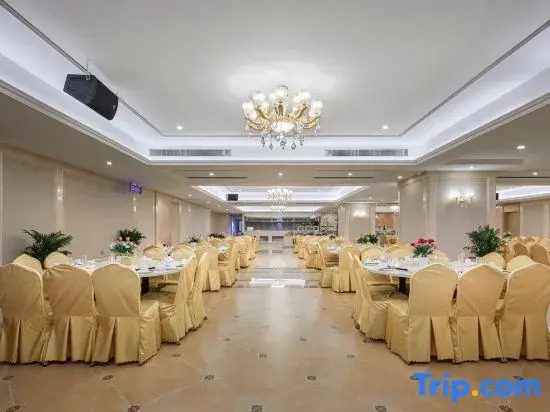 Yi Qu S Huangfeng E-sports Hotel (Chanba Convention and Exhibition Center Branch)