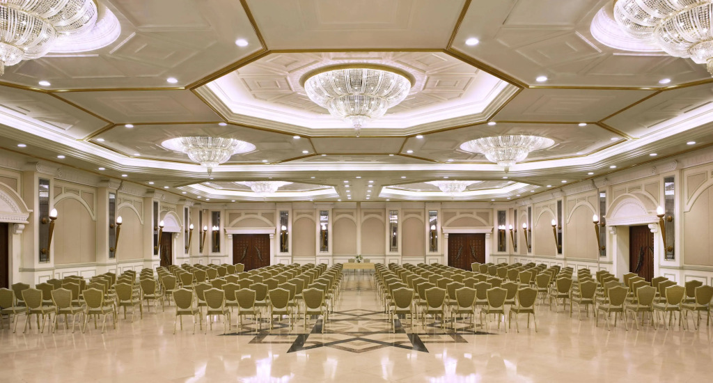 Отель Al Habtoor Grand Resort Autograph Collection
