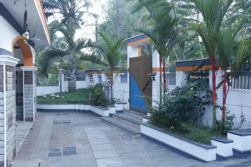 898 House