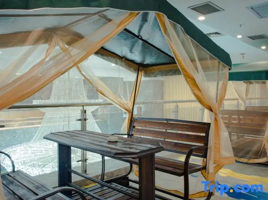 Fortune Blue Bay Hotel (Caofeidian Free Trade Zone Municipal Building)