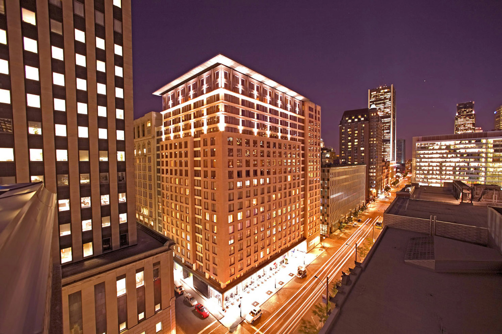 Embassy Suites by Hilton - Montreal