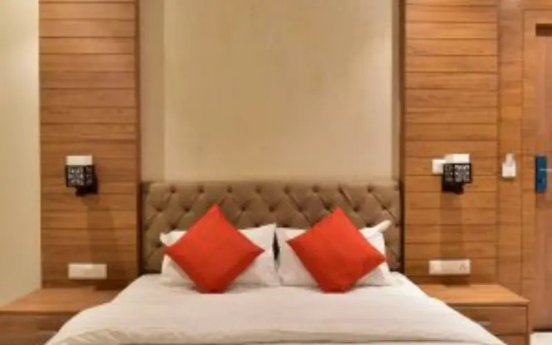 Hotel Ekana