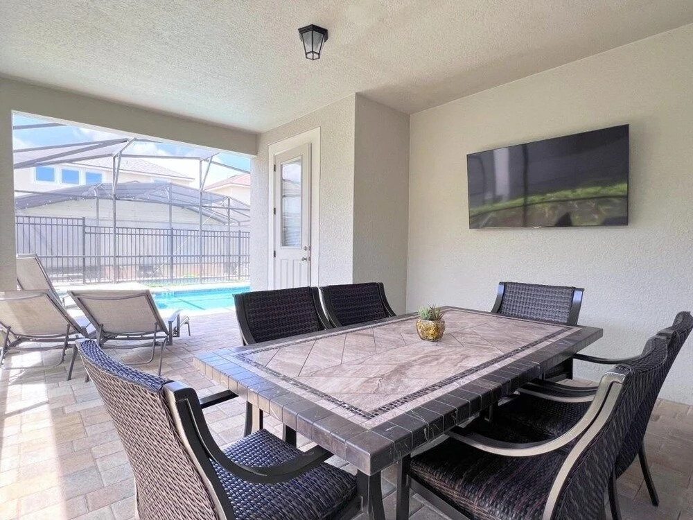 Beautiful Pool Villa with Spa and Game Room-9007PC home
