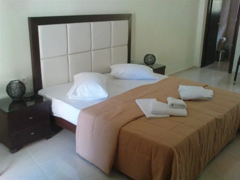 Sandy Suites