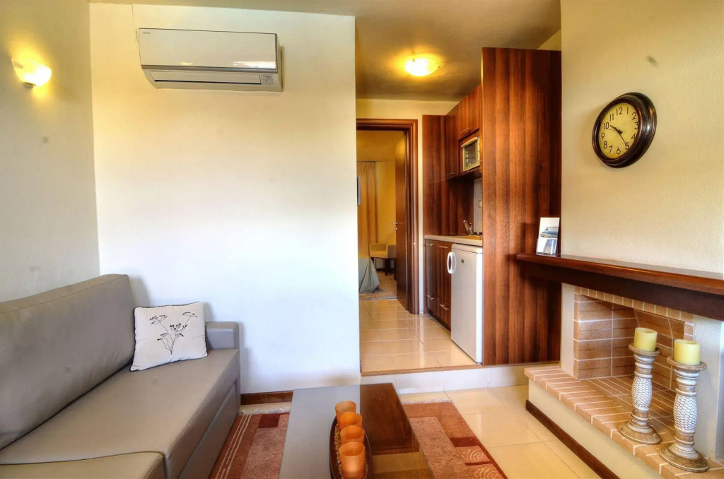 Enalio Suites