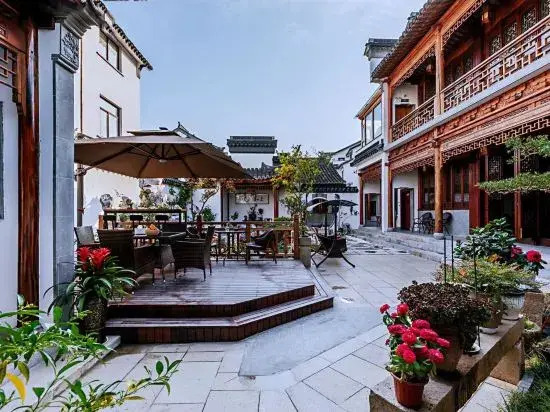 Yizhaiyisheng Guesthouse