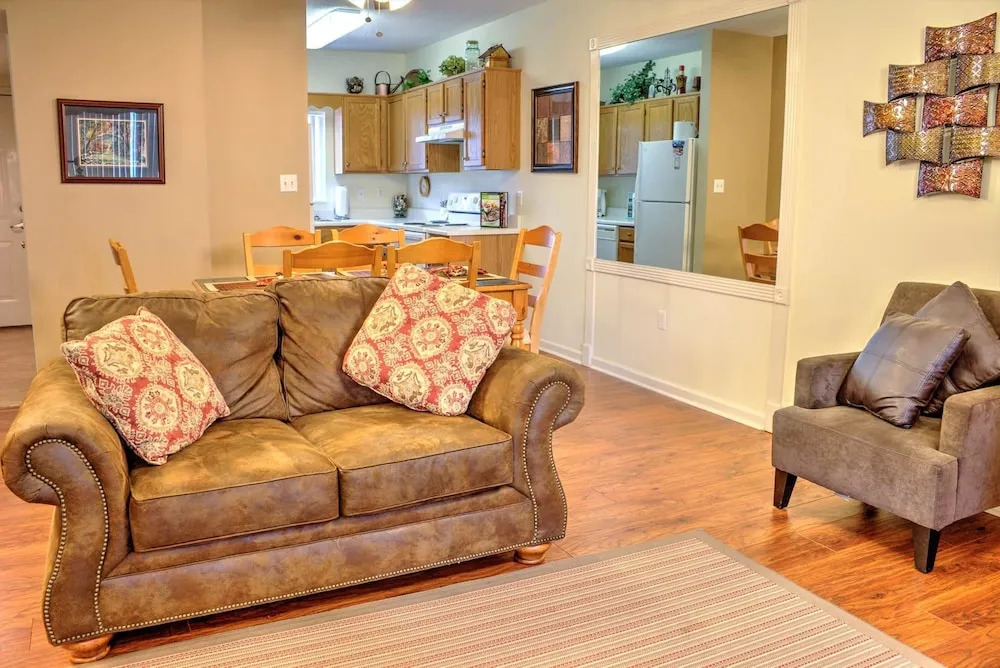 Whispering Pines 233