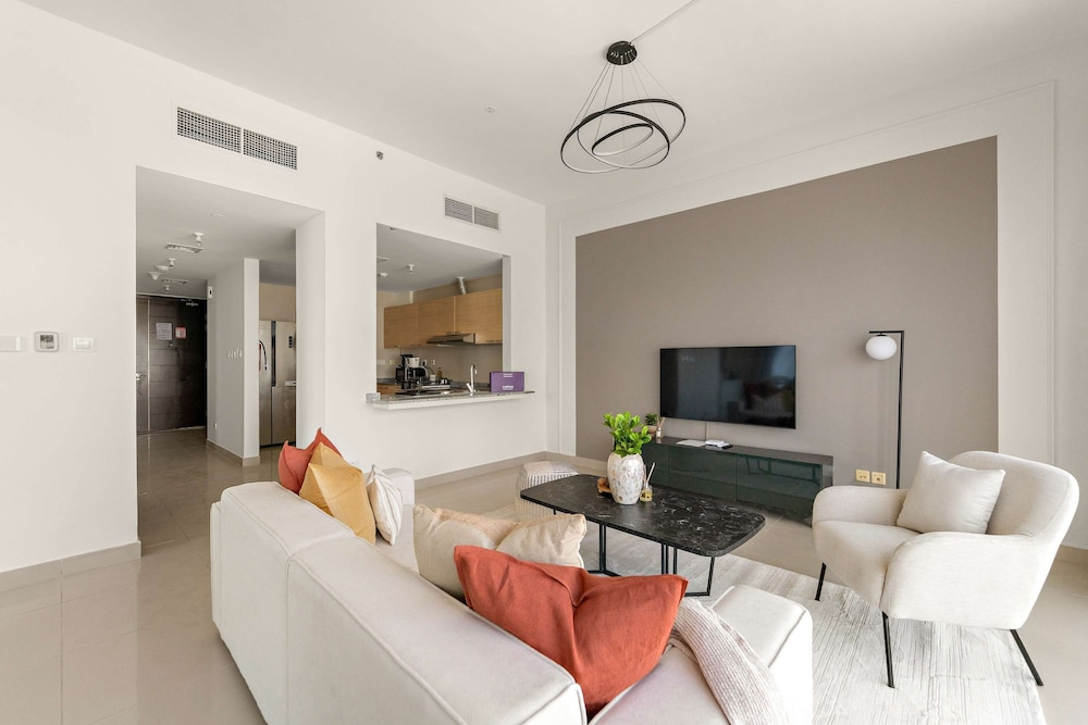 Silkhaus Luxury 2BR Stay in Reem Island Sigma II
