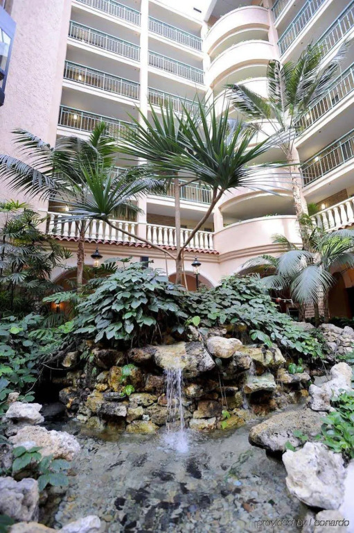 Embassy Suites by Hilton Jacksonville Baymeadows