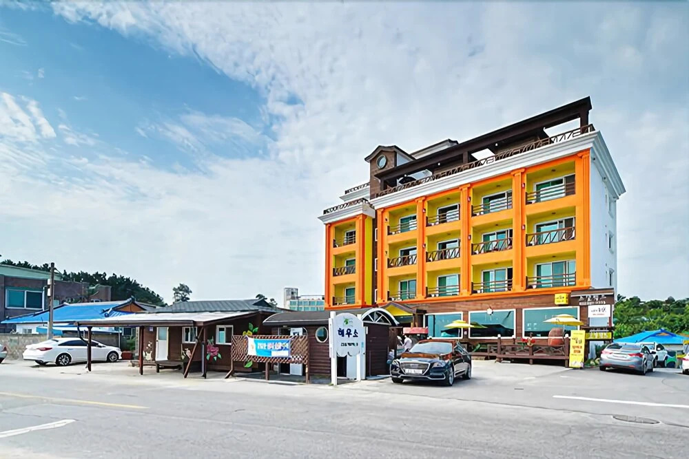 Gangneung Le Select Pension