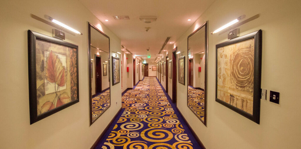 Strato Hotel By Warwick