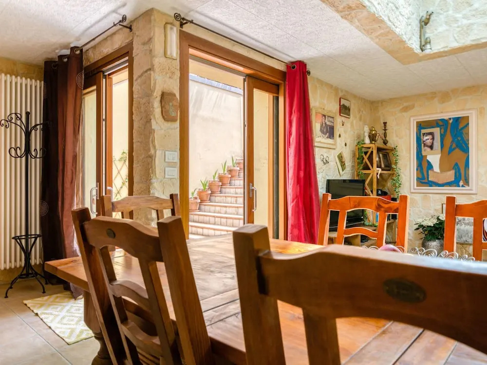 Beautiful Holiday Home in Zelarino With Swimming Pool