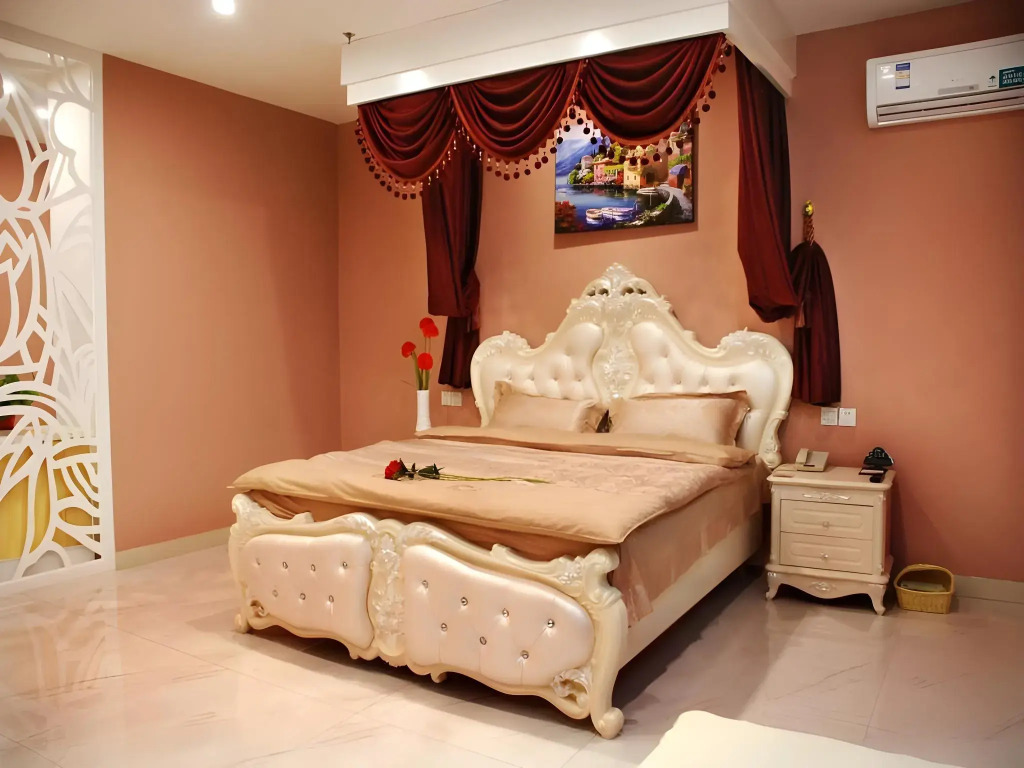 GreenTree Inn ShanDong WeiFang LinQu ZhanQian Road LuChuan Business Hotel