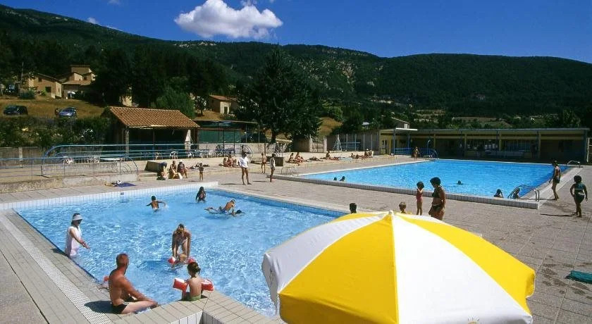 VVF Villages « La Drôme Provençale » Montbrun-les-Bains
