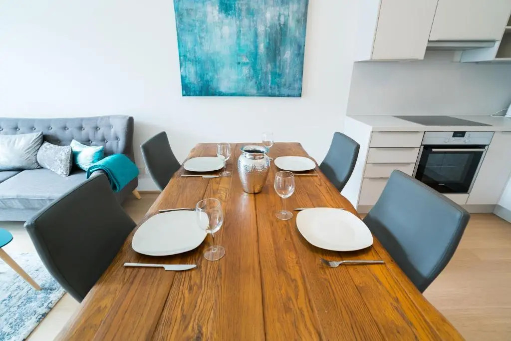 Vienna Residence | Spacious Serviced Apartment in Vienna directly at the U4