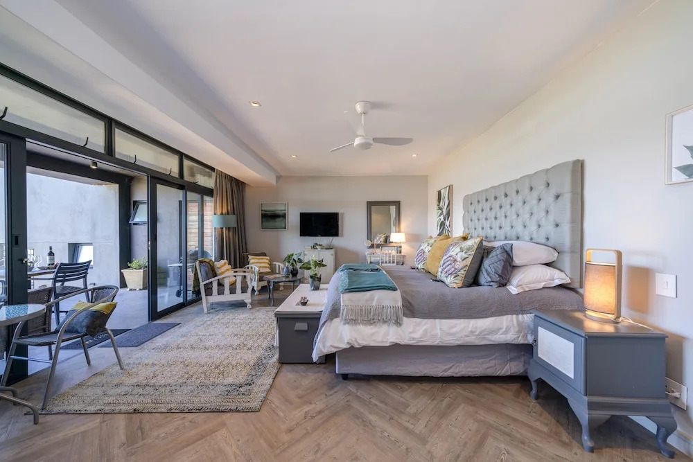 365 Sunset Self Catering Apartments