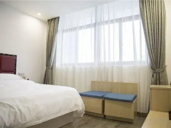 Heng 8 Chain Hotel (Tonglu Xuesheng Road)