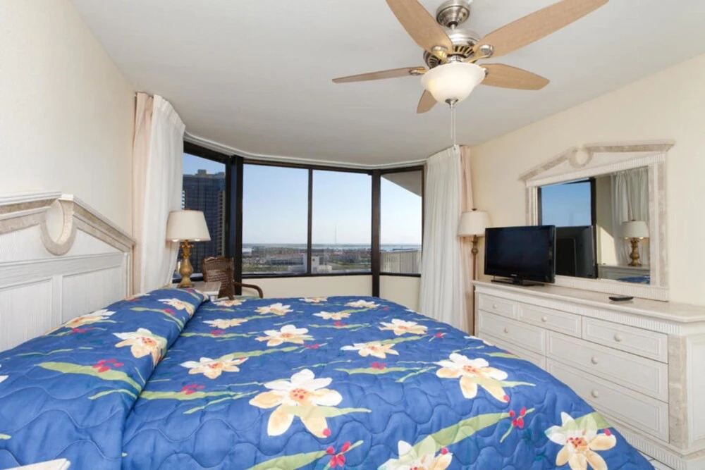 Saida Royale Condominium 9147