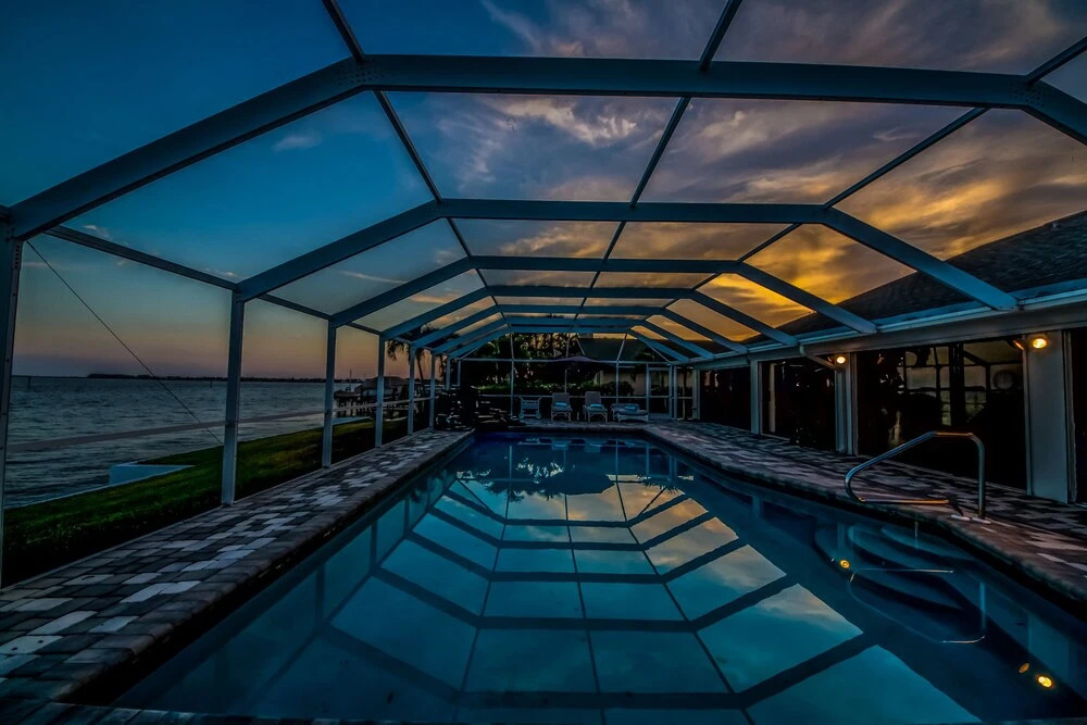 Grand Riverfront - Roelens Vacations
