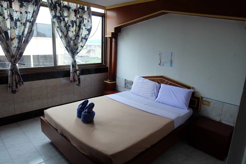 Satit Padang Hotel