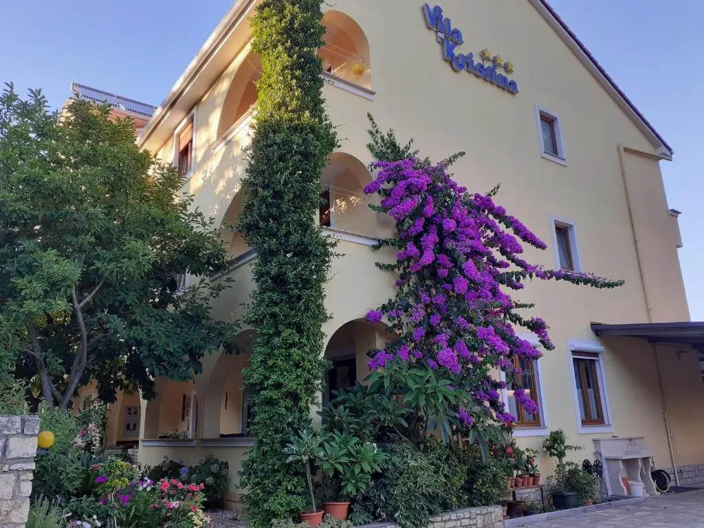 Bed & Breakfast Vila Kristina