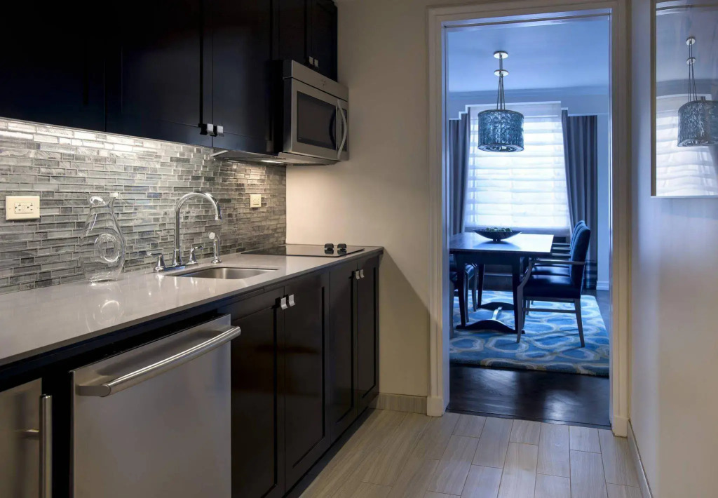 JW Marriott Essex House New York