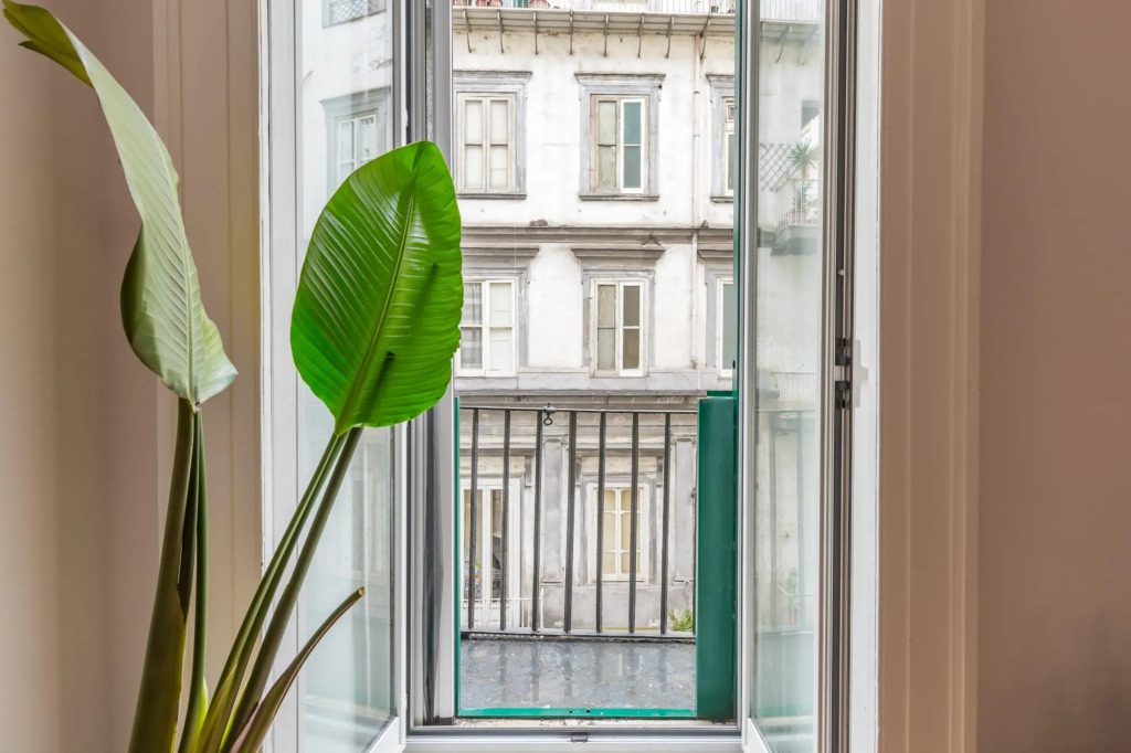Chiatamone Design Apartment by Wonderful Italy