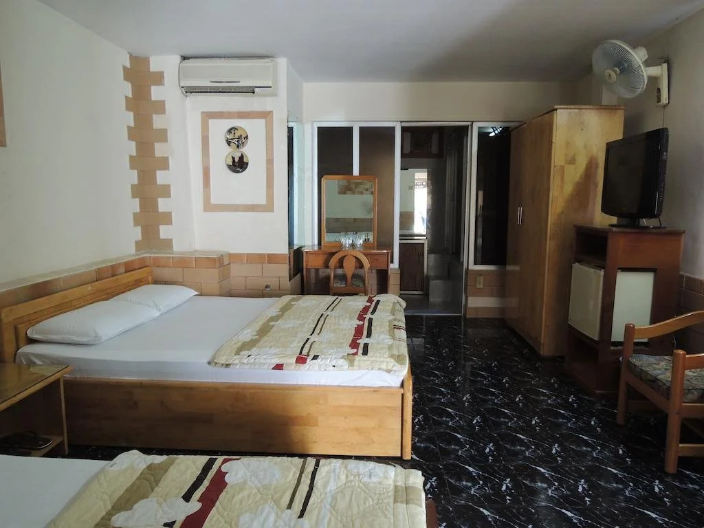 Hai Au Hotel