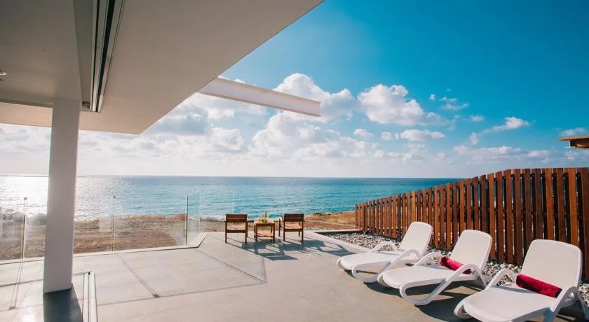 Wave Villa