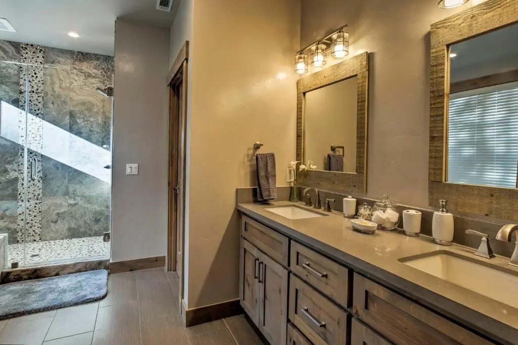 Saint Bernard - INCREDIBLE MOUNTAIN GETAWAY HOT TUB GAME ROOM GAS BBQ L2 EV CONNECTION TAHOE