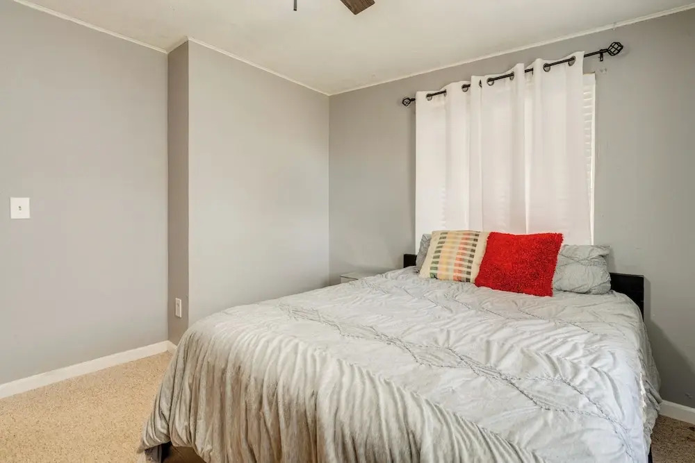 Lake Travis Access: Pet-friendly Lago Vista Home!