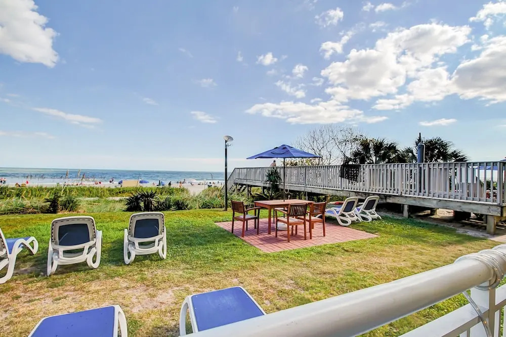 2000 Myrtle Beach - 2 Br Condo