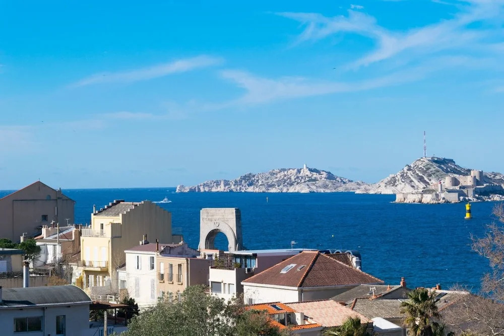 Magical SEA VUE With Terrace & Garage