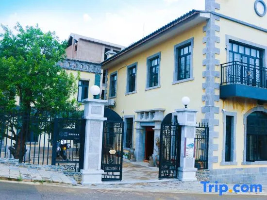 Lanshe weiyuan purple pottery art inn