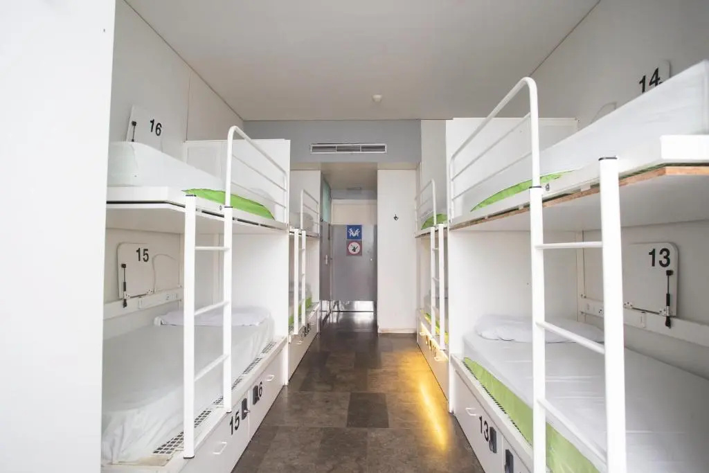 Urbany Hostel BCN GO