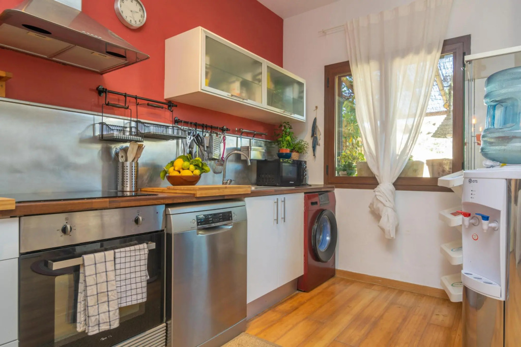 ELS ANGELS - Charming house with private pool Free WiFi