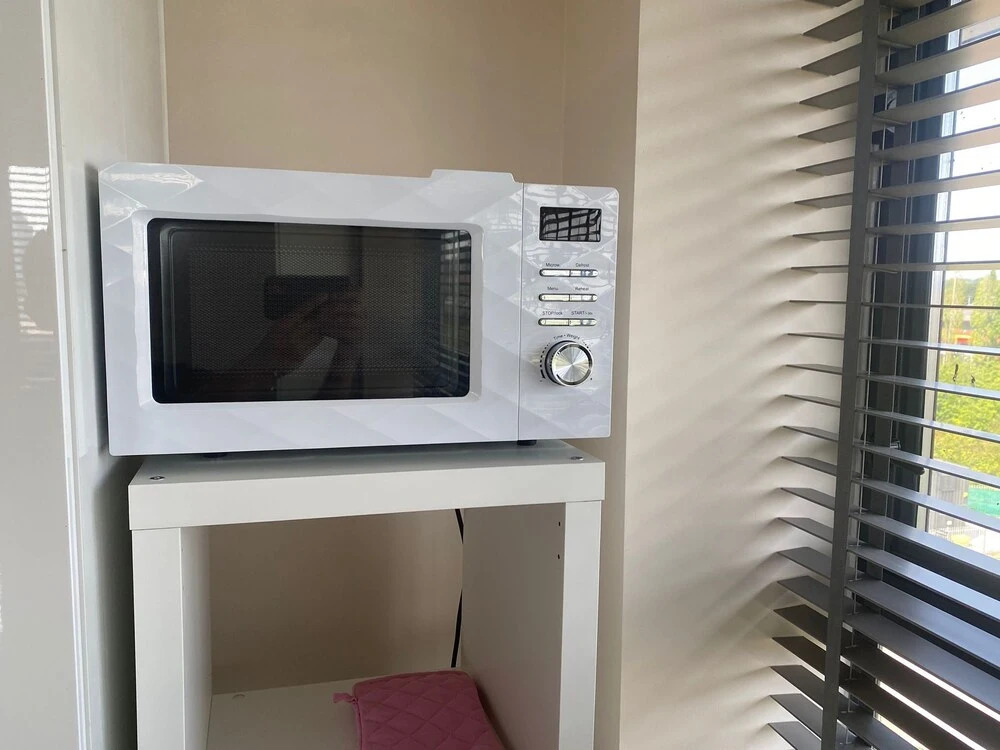 2 Bed Flat Near Old Trafford Stadium With Parking