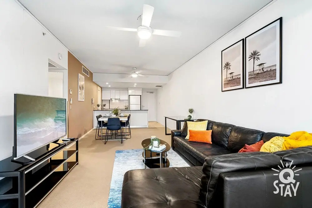 Sierra Grand Apartments - Hosted by WowStay