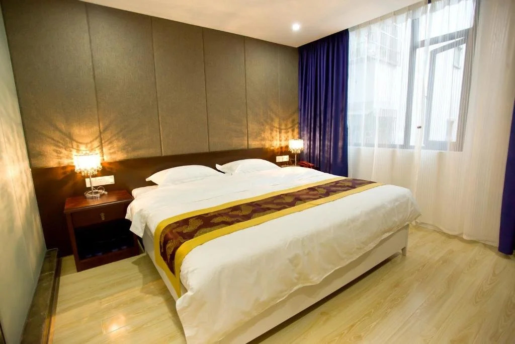 Wei Yi Theme Hotel