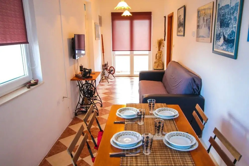 Friends and Family Apartments