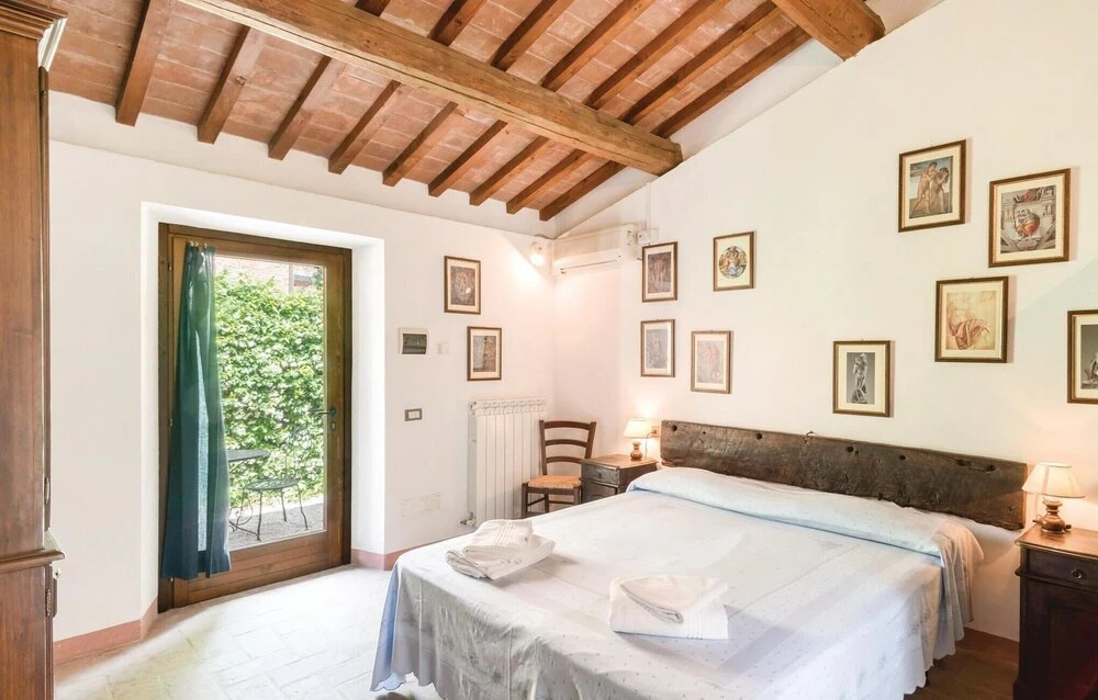 Beautiful Apartment in Castiglione D.lago PG With Wifi and Outdoor Swimming Pool
